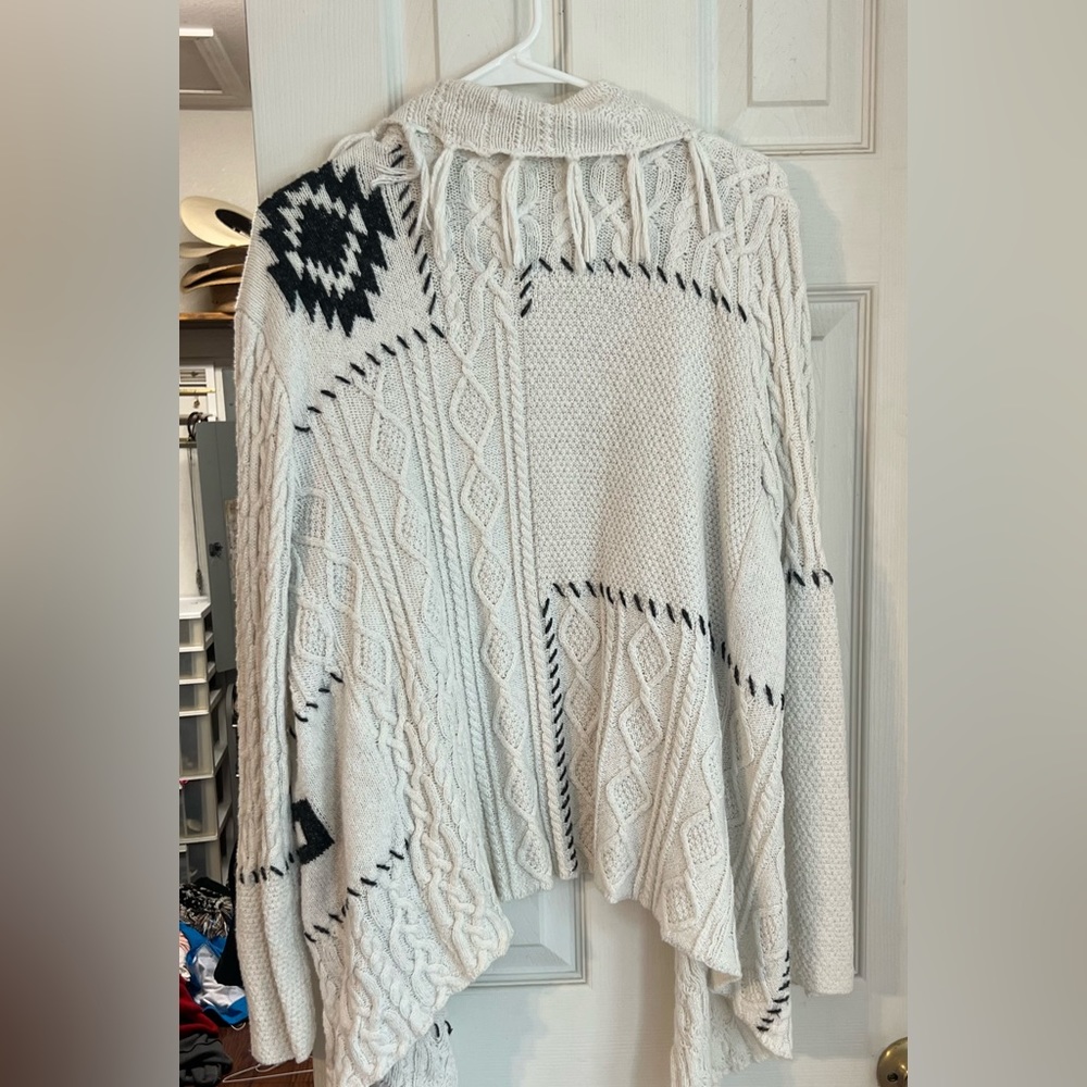 Cardigan - Picture 2 of 2